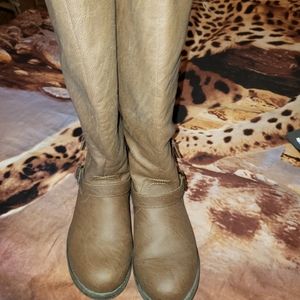 Ladies brown tall boots